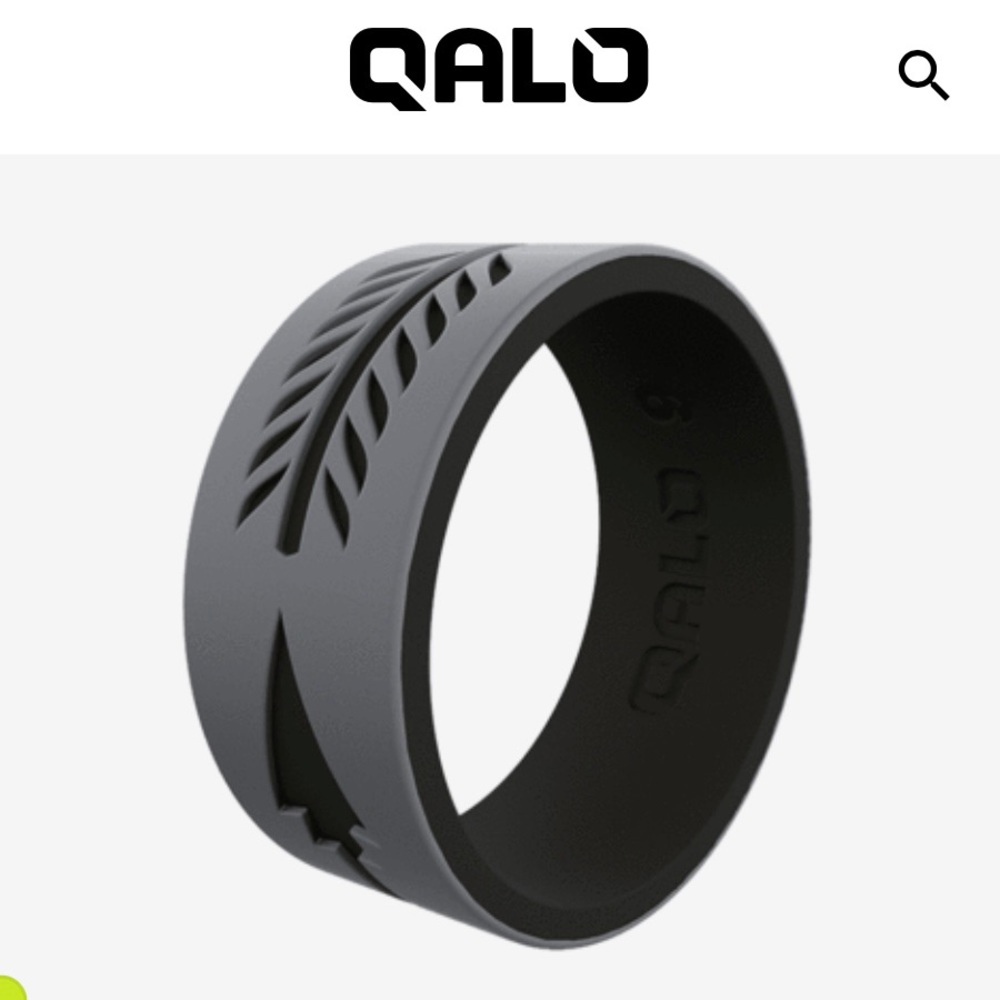 Qalo Strata Arrow Ring- Size 12- Grey/Black- NWT